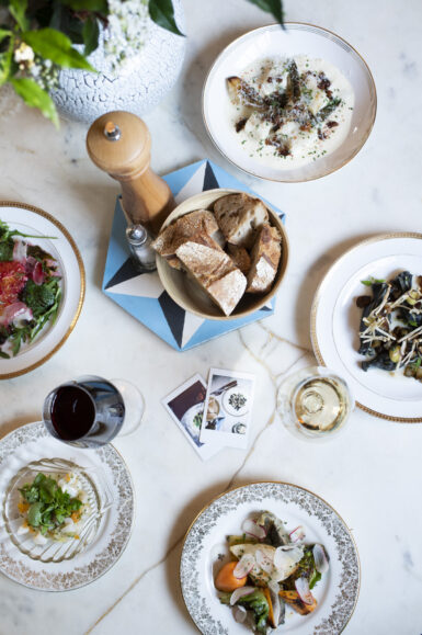 assiettes de restauration par le Picardeau bar & cucina et gîtes