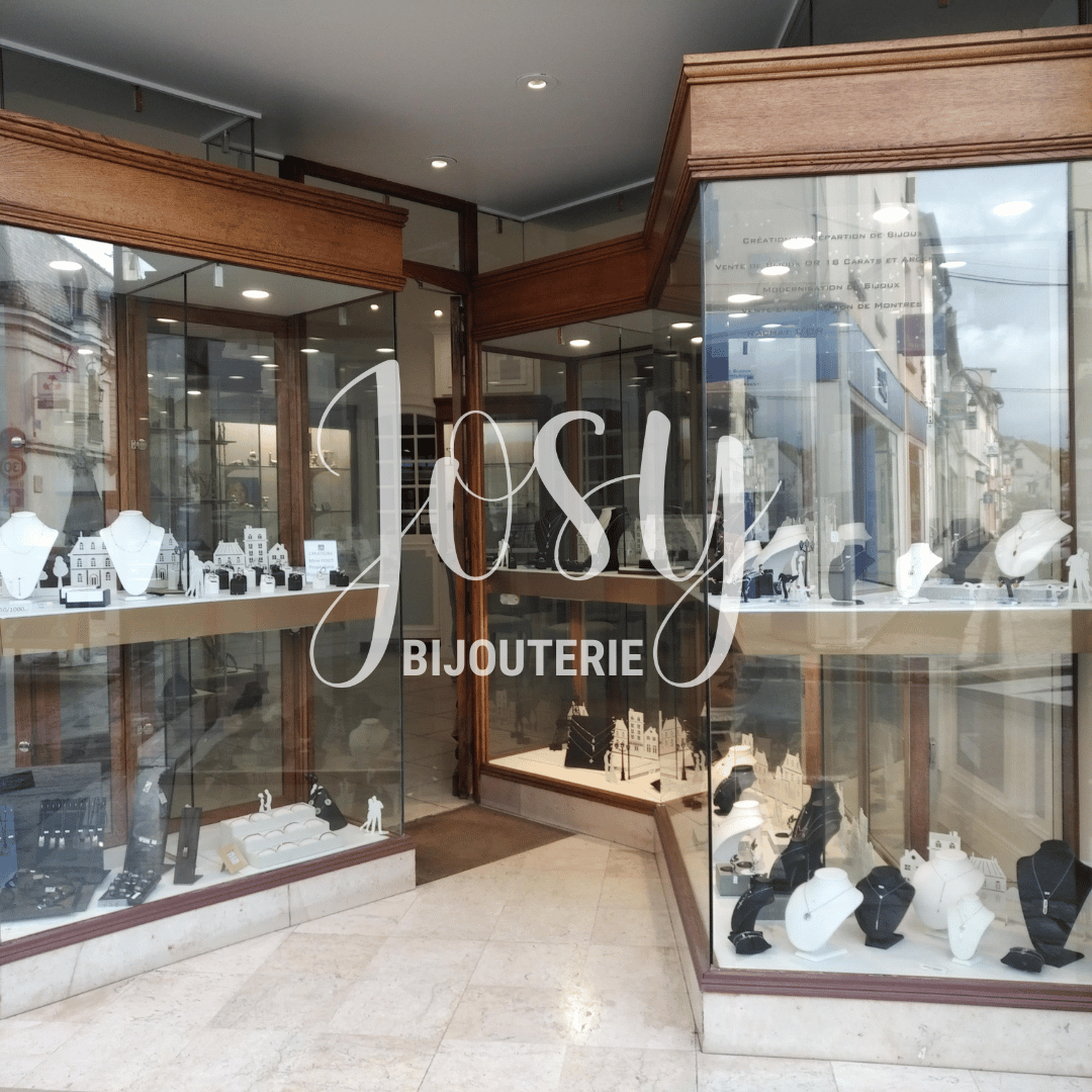 Une photo de la devanture de la bijouterie Josy à Nemours