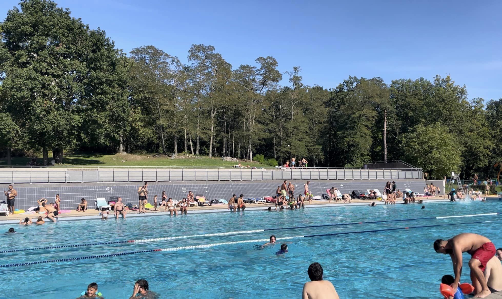 piscine aquasud77