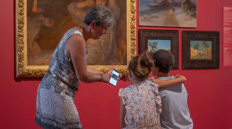 exposition avec public